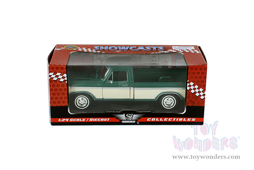 Showcasts Collectibles - Ford F-150 Custom Pickup (1979, 1/24 scale diecast model car, Green/Cream) 79346AC/GN