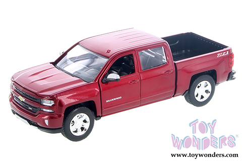 Showcasts Collectibles - Chevy&reg; Silverado&trade; 1500 LT Z71 Crew Cab Truck (2017, 1/27 scale diecast model car, Asstd.) 79348/16D