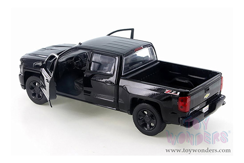 Showcasts Collectibles - Chevy&reg; Silverado&trade; 1500 LT Z71 Crew Cab Truck (2017, 1/27 scale diecast model car, Black) 79348BK