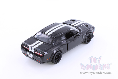 Showcasts Collectibles - Dodge Challenger SRT Hellcat Widebody Hardtop (2018, 1/24 scale diecast model car, Asstd.) 79350/2/16D