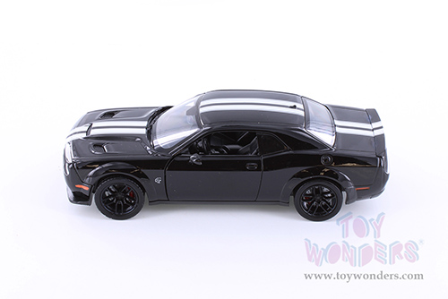 Showcasts Collectibles - Dodge Challenger SRT Hellcat Widebody Hardtop (2018, 1/24 scale diecast model car, Black) 79350M/16D