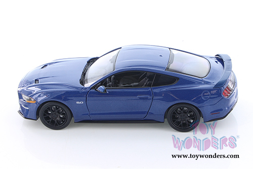 Showcasts® Collectibles - Ford Mustang GT Hardtop (2018, 1/24 scale diecast model car, Blue) 79352BU