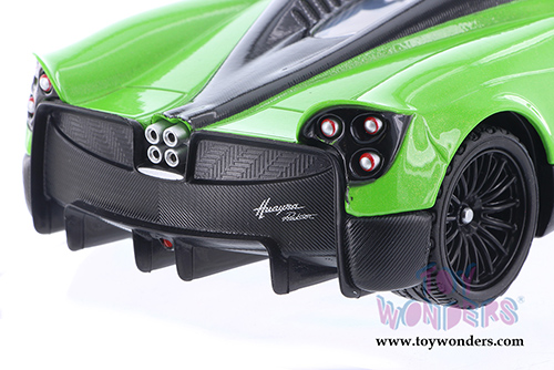 Showcasts Collectibles - Pagani Huayra Roadster (1/24 scale diecast model car, Green) 79354GN