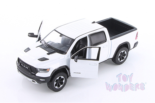 Showcasts Collectibles - Dodge Ram 1500 Crew Cab Laramie & Ram 1500 Crew Cab Rebel Pickup Trucks Assortment (2019, 1/27 scale diecast model car, Asstd.) 79357/8/16D