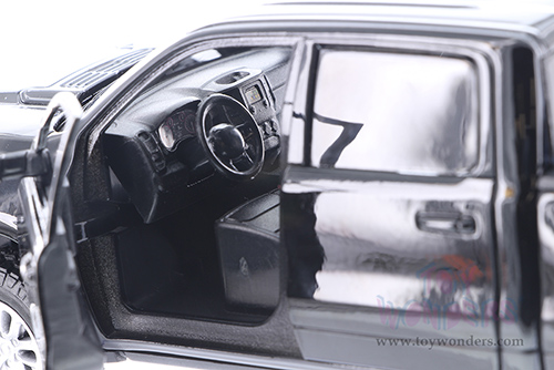 Showcasts Collectibles - Dodge Ram 1500 Crew Cab Laramie Pickup Truck (2019, 1/24 scale diecast model car, Black/Silver) 79357MBK