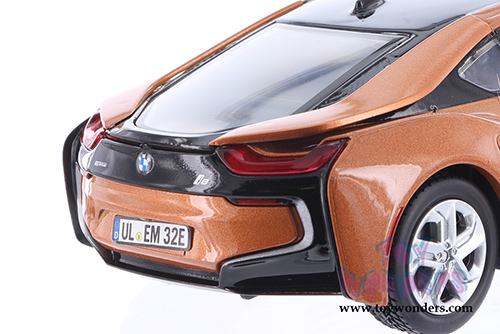 Showcasts Collectibles - BMW i8 Coupe (2018, 1/24 scale diecast model car, Asstd.) 79359/16D