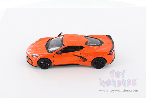 Showcasts  Collectibles - Chevrolet&reg; Corvette&reg; C8 Stingray Hardtop (2020, 1/24 scale diecast model car, Orange) 79360OR/16D