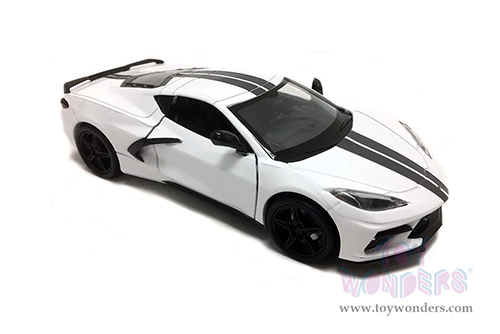 Showcasts  Collectibles - Chevrolet&reg; Corvette&reg; C8 Stingray Hardtop (2020, 1/24 scale diecast model car, White) 79360WHK