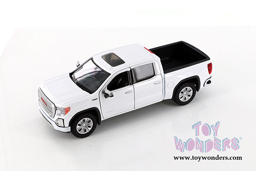 Showcasts Collectibles - GMC&reg; Sierra 1500 Crew Cab Pickup Truck Assortment (2019, 1/27 scale diecast model car, Asstd.) 79361/2D