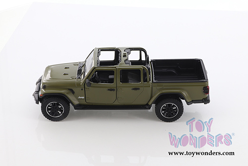 Showcasts Collectibles - Jeep&reg; Gladiator Overland Pickup Truck Assortment (2021, 1/27 scale diecast model car, Asstd.) 79365/2D
