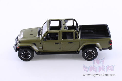 Showcasts Collectibles - Jeep&reg; Gladiator Overland Pickup Truck (2021, 1/27 scale diecast model car, Asstd.) 79367/16D