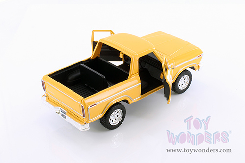 Showcasts® Collectibles - Ford Bronco (open top) (1978, 1/24 scale diecast model car, Yellow) 79374WYL MAP: $22.99