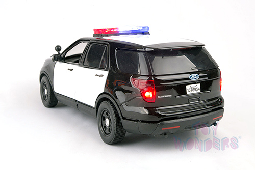 Motormax - Ford Unmarked Police Interceptor Utility w/ Lights & Sounds (2015, 1/24 scale diecast model car, Black/White) 79536