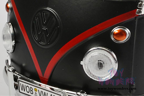 Motormax - Volkswagen Type 2 (T1) Double Cab Pickup #8 (1/24 scale diecast model car, Matte Black) 79562