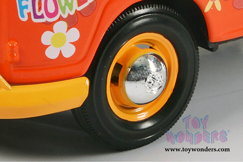 Motormax - Volkswagen Type 2 (T1) Delivery Van Flower Power (1/24 scale diecast model car, Orange) 79563OR