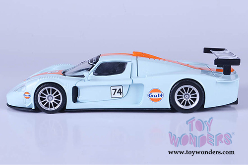 Motormax - Maserati MC 12 Corsa Gulf Oil (1/24 scale die cast model car, Light Blue/Orange) 79643/16D