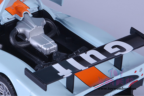 Motormax - Maserati MC 12 Corsa Gulf Oil (1/24 scale die cast model car, Light Blue/Orange) 79643/16D