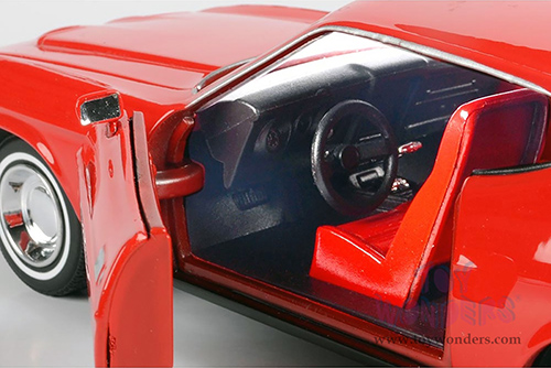 Motormax 007 James Bond Collection - Ford Mustang Mach I - Diamonds Are Forever (60 years of Bond) (1971, 1/24 scale diecast model car, Red) 79851WR