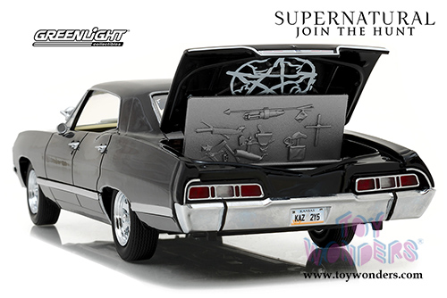 Greenlight Hollywood - Supernatural Join The Hunt Chevrolet&reg; Impala&trade; Sport Sedan (1967, 1/24 scale diecast model car, Black) 84032/12