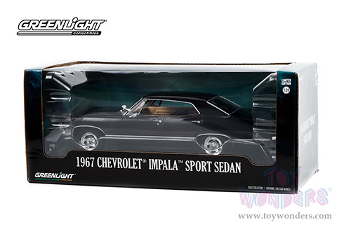 Greenlight - Chevrolet® Impala Sport Sedan Hardtop (1967, 1/24 scale diecast model car, Tuxedo Black) 84035
