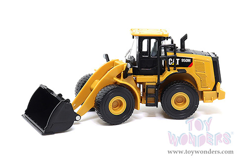 Diecast Masters - Caterpillar® 950M Wheel Loader (1/64 scale diecast model car, Yellow/Black) 84646CS