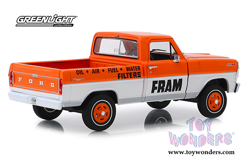 Greenlight - Running on Empty Series 3 | Ford F-100 Pickup Truck - FRAM Oil Filters (1967, 1/24 scale diecast model car, Orange/White) 85042