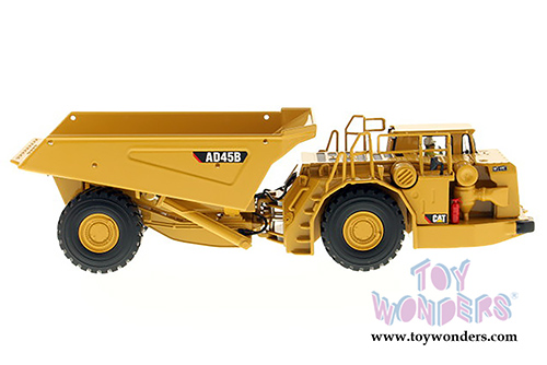 Diecast Masters - Caterpillar AD45B Underground Articulated Truck Tractor - Core Classics Series (1/50 scale diecast model car, Yellow) 85191