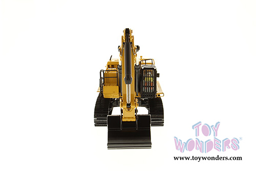 Diecast Masters - Caterpillar 390F LME Hydraulic Tracked Excavator with Operator - High Line Series (1/50 scale diecast model car, Yellow) 85284 MAP: $154.99