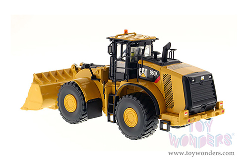 Diecast Masters - Caterpillar 980K Wheel Loader Rock Configuration with Operator - Core Classics Series (1/50 scale diecast model car, Yellow) 85296C