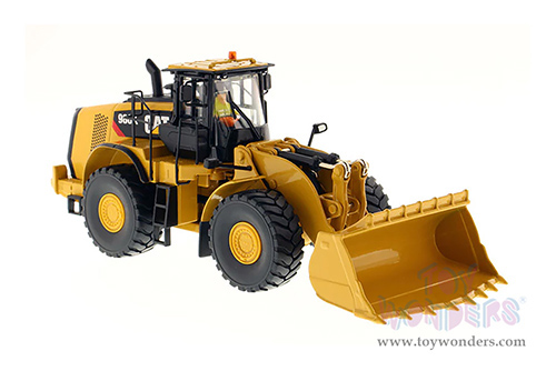 Diecast Masters - Caterpillar 980K Wheel Loader Rock Configuration with Operator - Core Classics Series (1/50 scale diecast model car, Yellow) 85296C