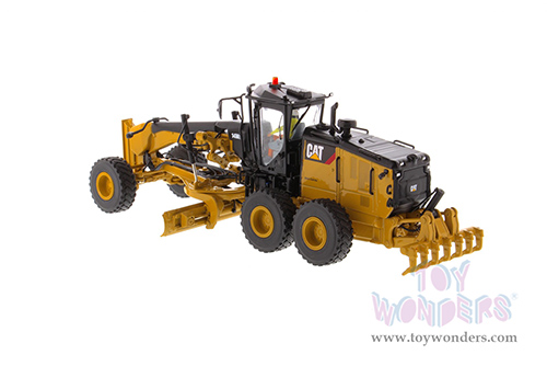Diecast Masters - Caterpillar&reg; 14M3 Motor Grader with Operator - High Line Series (1/50 scale diecast model car, Yellow) 85545
