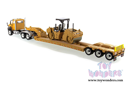 Diecast Masters - Caterpillar CT660 Day Cab with XL120 Lowboy Trailer with Operator  and CB-534D XW Vibratory Asphalt Compactor - Core Classics Series - Set of 2 (1/50 scale diecast model car, Yellow) 85601C