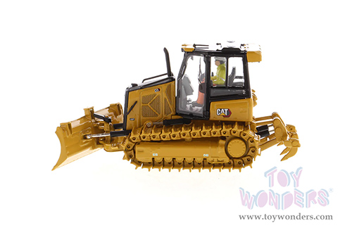 Diecast Masters - Caterpillar® D3 Track Type Dozer with Operator - High Line Series (1/50 scale diecast model car, Yellow) 85673 MAP: $109.99