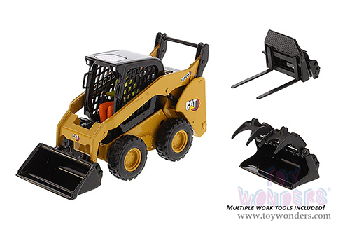Diecast Masters - Caterpillar® 272D3 Skid Steer Loader with Operator and Working Tools - High Line Series (1/32 scale diecast model car, Yellow) 85678 MAP: $74.99