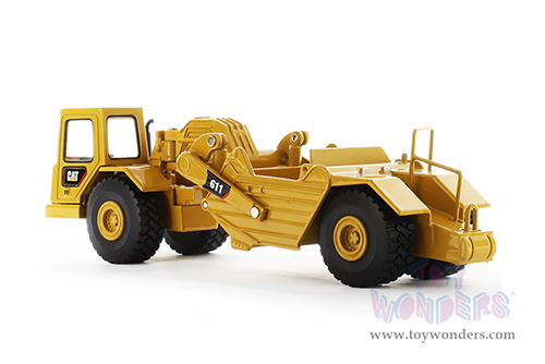 Diecast Masters - Caterpillar® Wheel Tractor 611 Scraper - Play & Collect! Series (1/64 scale diecast model car, Yellow/Black) 85695 MAP: $29.99