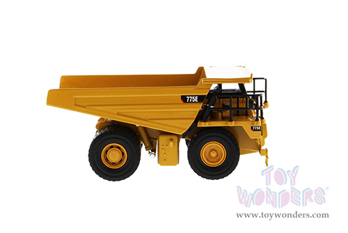 Diecast Masters - Caterpillar® 775E Off Highway Truck - Play & Collect! Series (1/64 scale diecast model car, Yellow/Black) 85696 MAP: $29.99