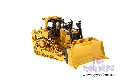 Diecast Masters - Caterpillar® D9T Track-Type Tractor with Operator - High Line Series (1/50 scale diecast model car, Yellow) 85944 MAP: $134.99