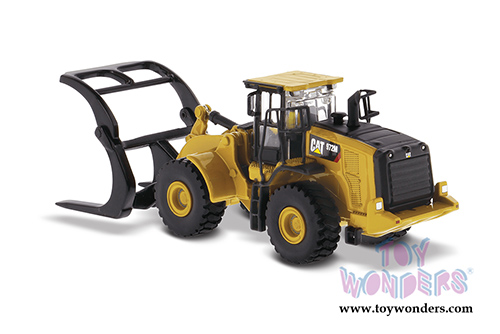 Diecast Masters - Caterpillar 972M Wheel Loader with Log Fork and Operator - High Line Series (HO 1/87 scale diecast model car, Yellow) 85950