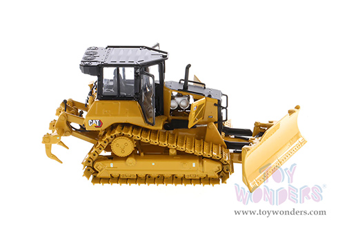Diecast Masters - Caterpillar&reg; D5 LGP VPAT Track Type Dozer with Operator - High Line Series (1/50 scale diecast model car, Yellow/Black) 85951