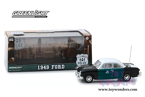 Greenlight - Ford New York City Police Department (NYPD) (1949, 1/43 scale diecast model car, Green w/White) 86165