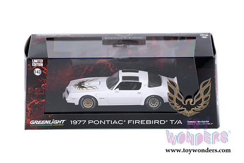 Greenlight - Pontiac&reg; Firebird&reg; Trans AM T-Top (1977, 1/43 scale diecast model car, Cameo White) 86331