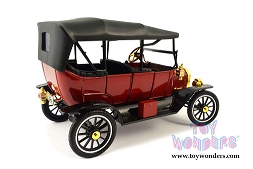 Motor City  - Ford Model T Convertible with Top Up (1915, 1/18 scale diecast model car, Red) 88133