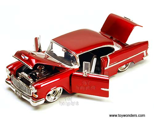 Jada Toys Bigtime Kustoms - Chevy Bel Air Hard Top (1955, 1/24 scale diecast model car, Asstd.) 90234CK