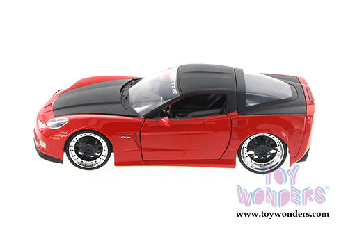 Jada Toys Bigtime Muscle - Chevy Corvette Z06 Hardtop (2006, 1/24 scale diecast model car, Asstd.) 91184YU
