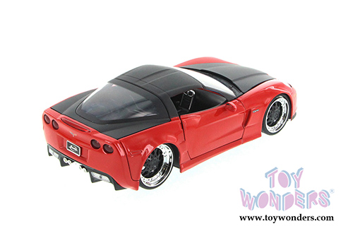 Jada Toys Bigtime Muscle - Chevy Corvette Z06 Hardtop (2006, 1/24 scale diecast model car, Asstd.) 91184YU