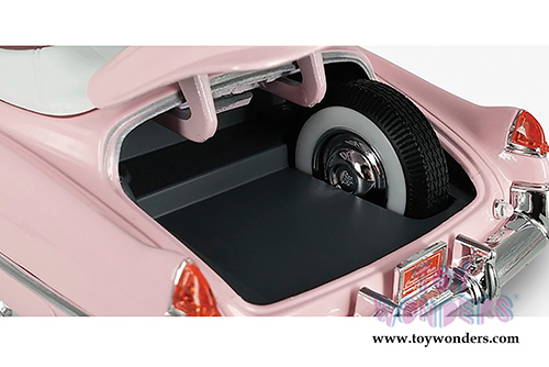Lucky Road Signature - Cadillac&reg; Coupe DeVille Convertible (1949, 1/18 scale diecast model car, Pink) 92308PK