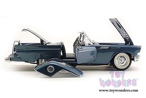 Lucky Road Signature - Ford Thunderbird Convertible w/ Removable Bonnet (1957, 1/18 scale diecast model car, Blue) 92358BU/12