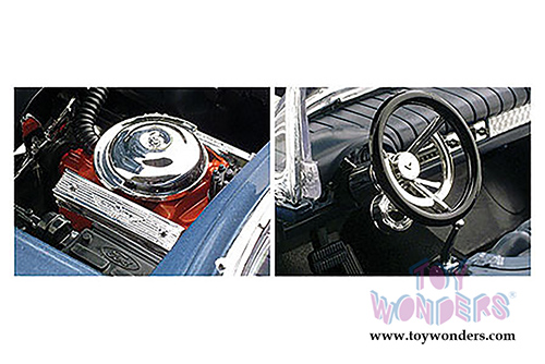 Lucky Road Signature - Ford Thunderbird Convertible w/ Removable Bonnet (1957, 1/18 scale diecast model car, Blue) 92358BU/12