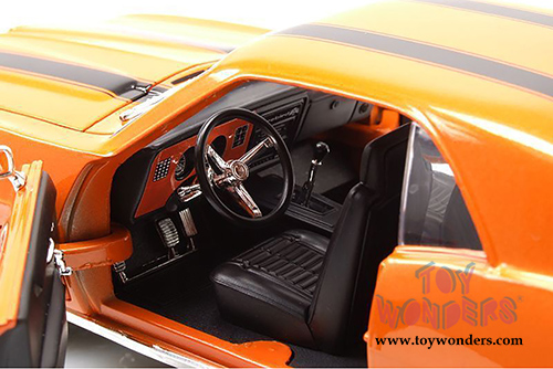 Lucky Road Signature - Pontiac Firebird Hard Top (1969, 1/18 scale diecast model car, Orange) 92368OR