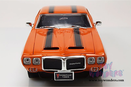 Lucky Road Signature - Pontiac Firebird Hard Top (1969, 1/18 scale diecast model car, Orange) 92368OR